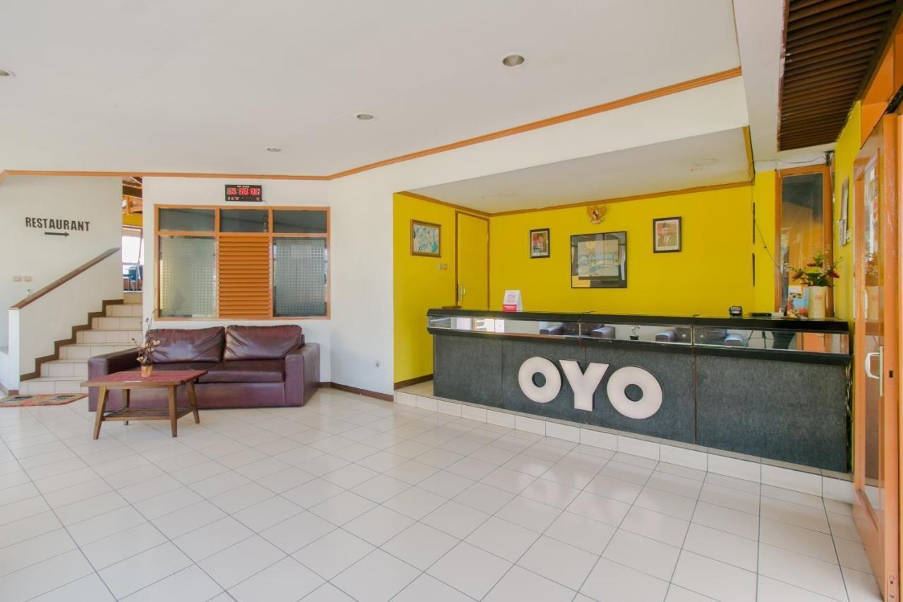 Oyo 1996 Koneng Hotel Cibodas Buitenkant foto